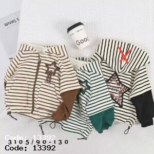 سویشرت فانتزی بچگانه اورجینال با داخل خز نرم، رنگ قهوه‌ای سبز، طراحی پشت و رو طرحدار، مناسب سنین ۳ تا ۷ سال